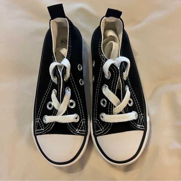Converse‎ COPY Kids Black and White Sneakers size 9.5/26 - Picture 2 of 9